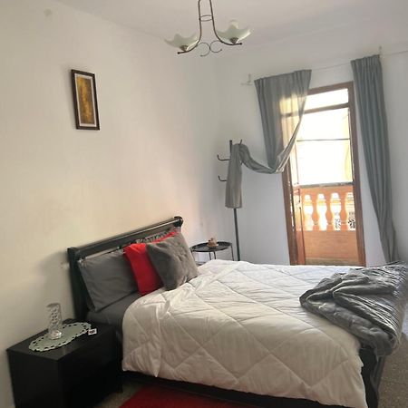 Youss Appartement As-Sawíra Exteriér fotografie